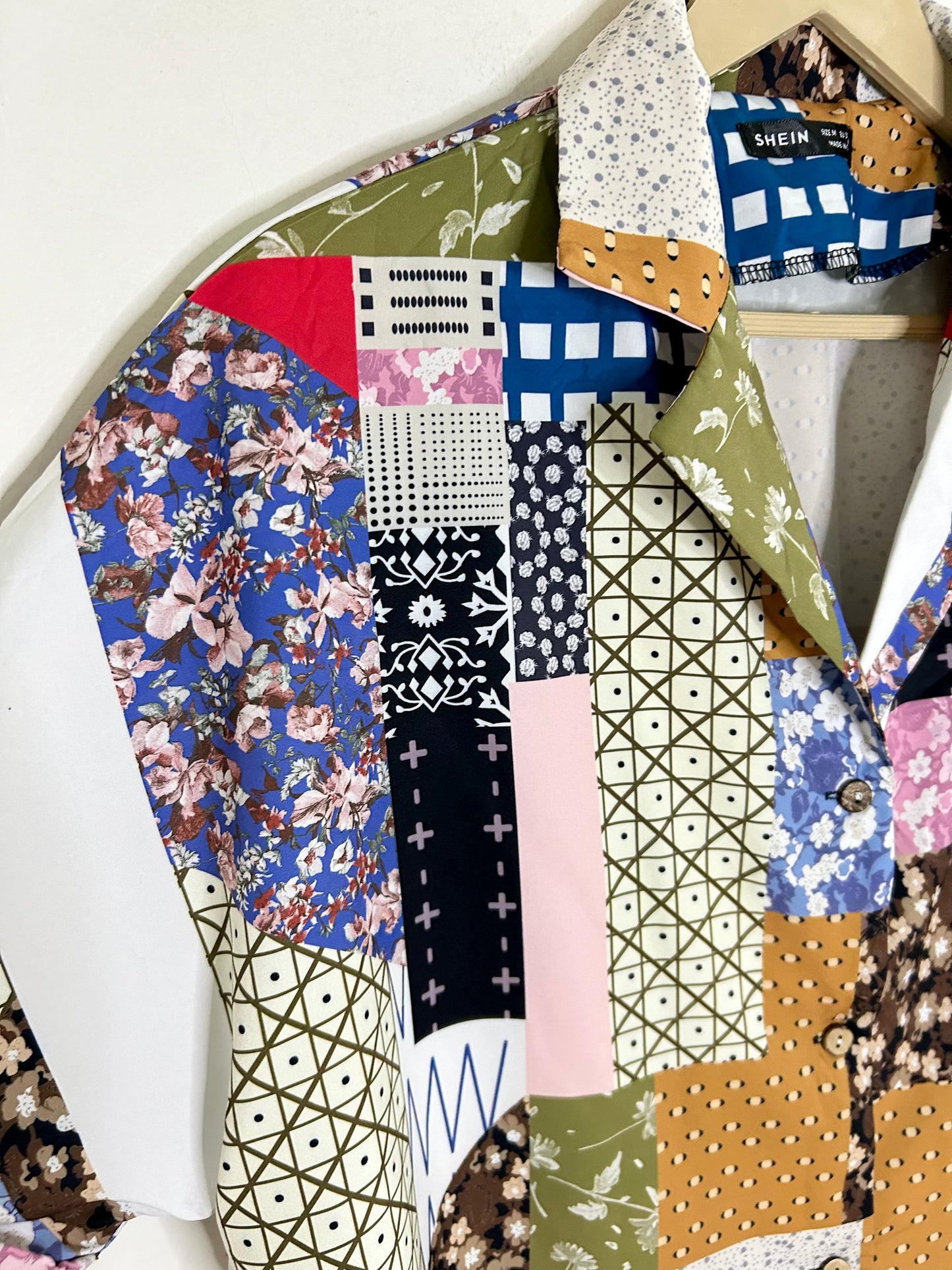 Printed Shirt: Chest-42”