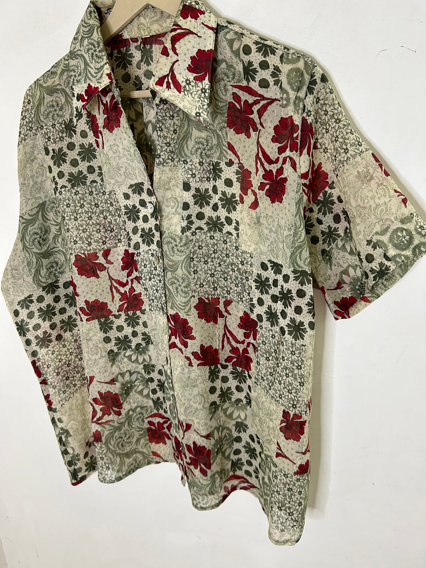 Printed Floral Shirt: Chest-48”
