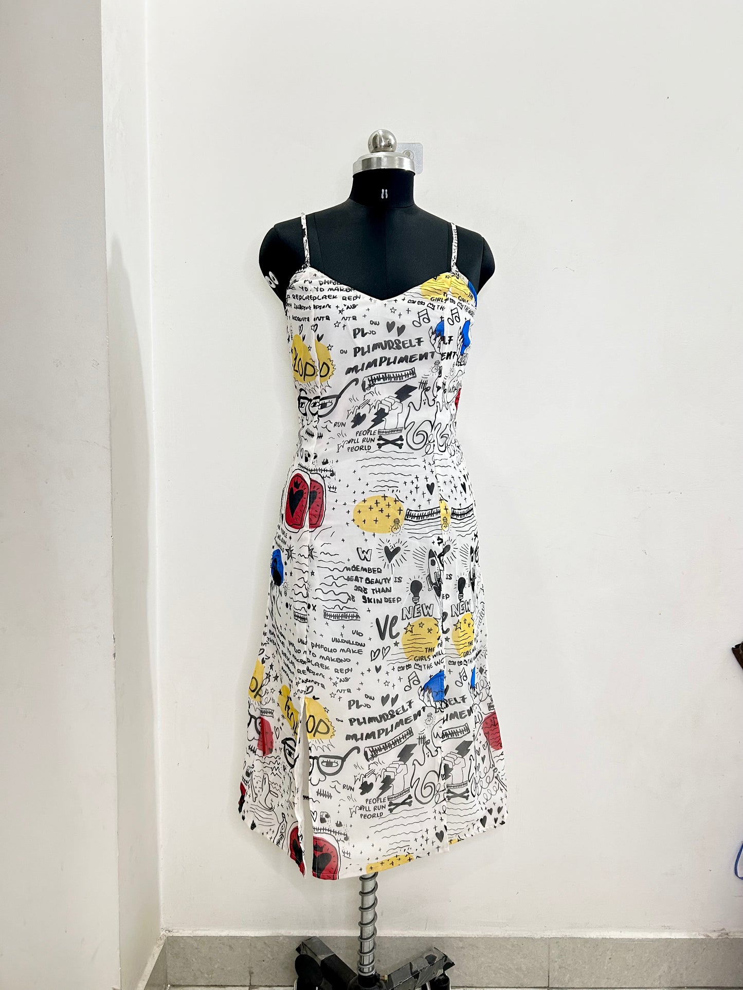 Gravity Print Slit Dress