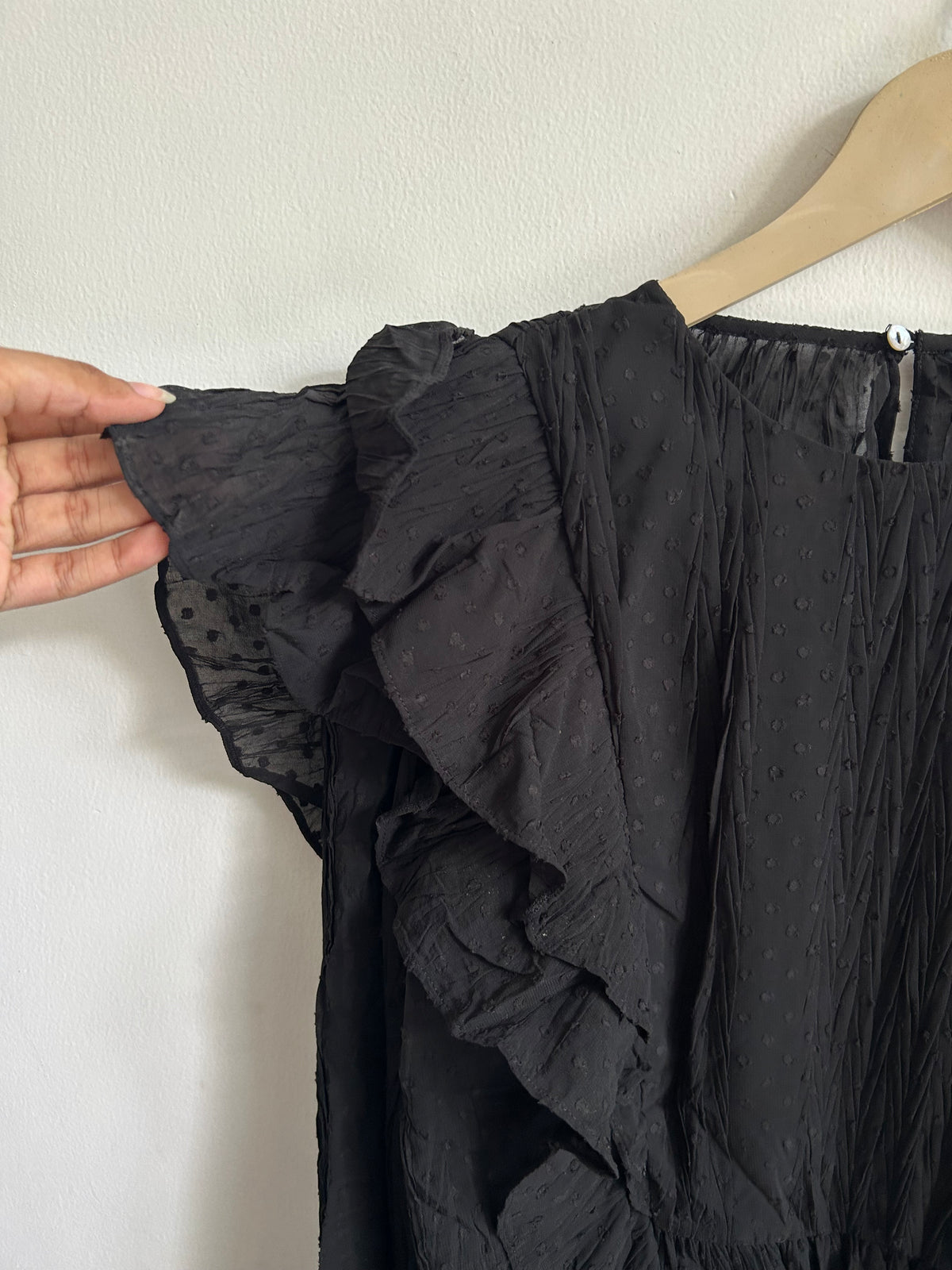 Ruffle Black Top: 36”