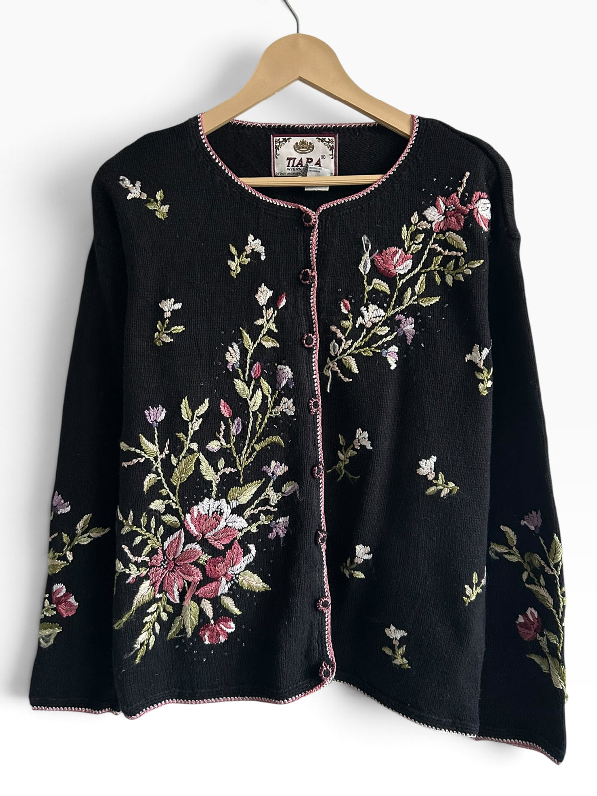 Vintage Floral Embroidered Black Cardigan