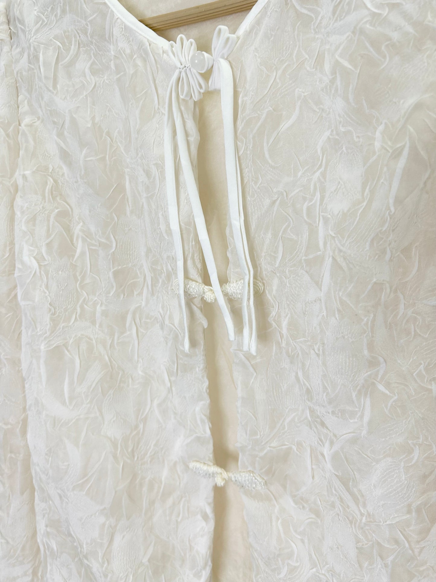 Mesh Top : Chest-40”