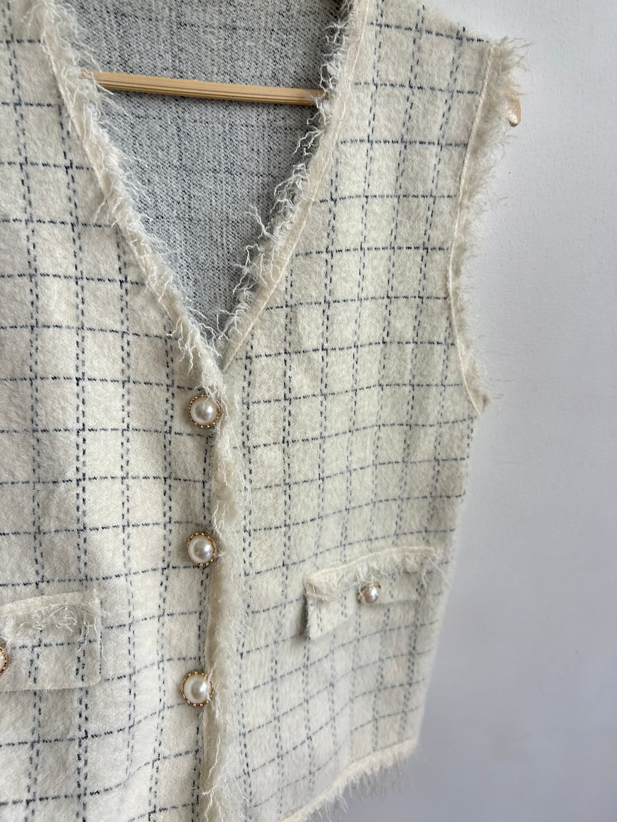 Tweed White Vest: 36”