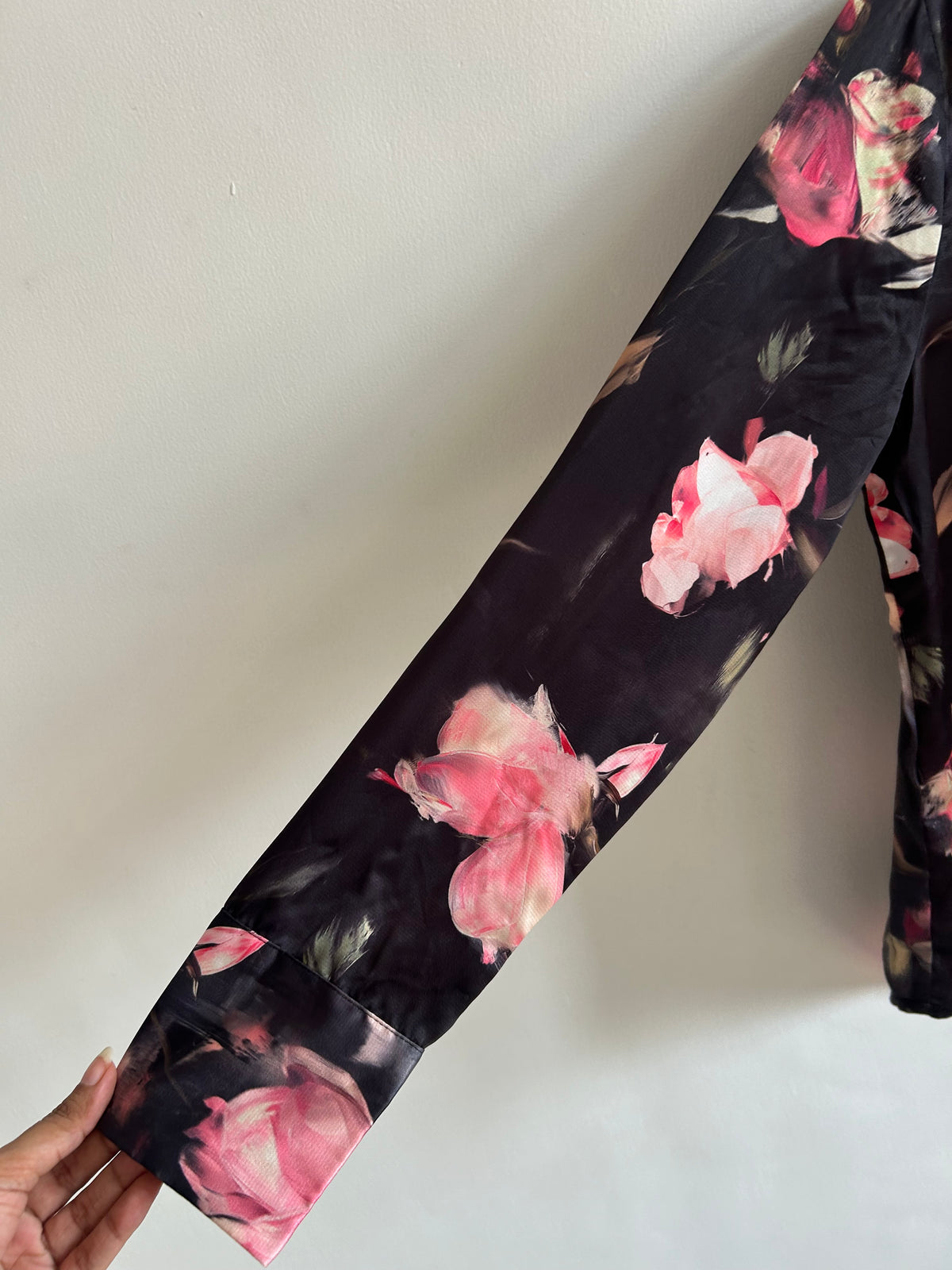 Lotus Shirt: 40”