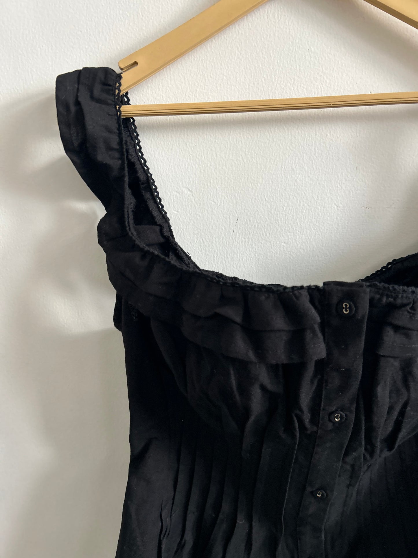 PrettyLittleThing Black Cotton Square Frill Neck Pleated Top.