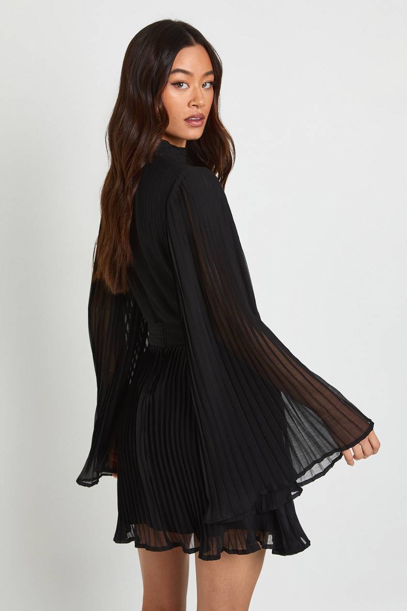 Black Pleated Flared Sleeves Dress
