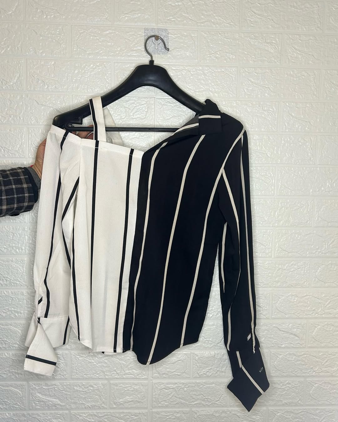 Sriped B&W One Shoulder Shirt