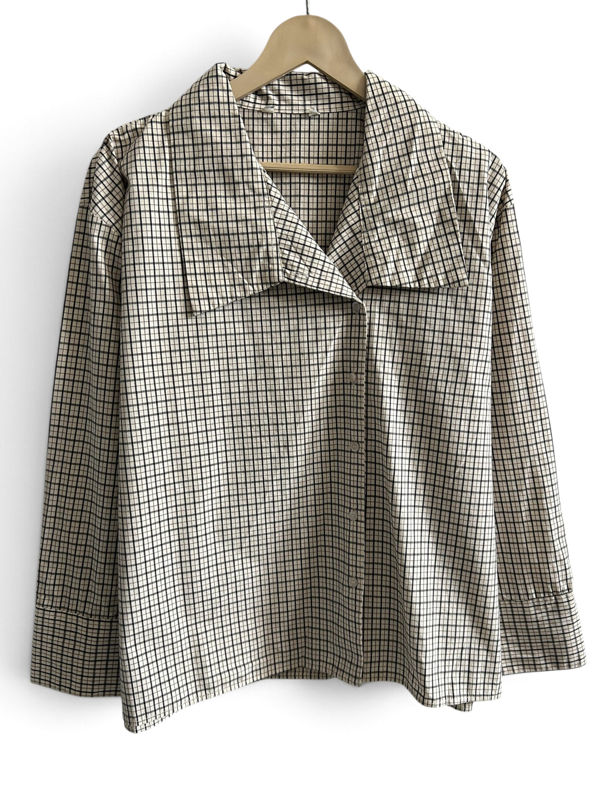 Side Button Shirt: 46”