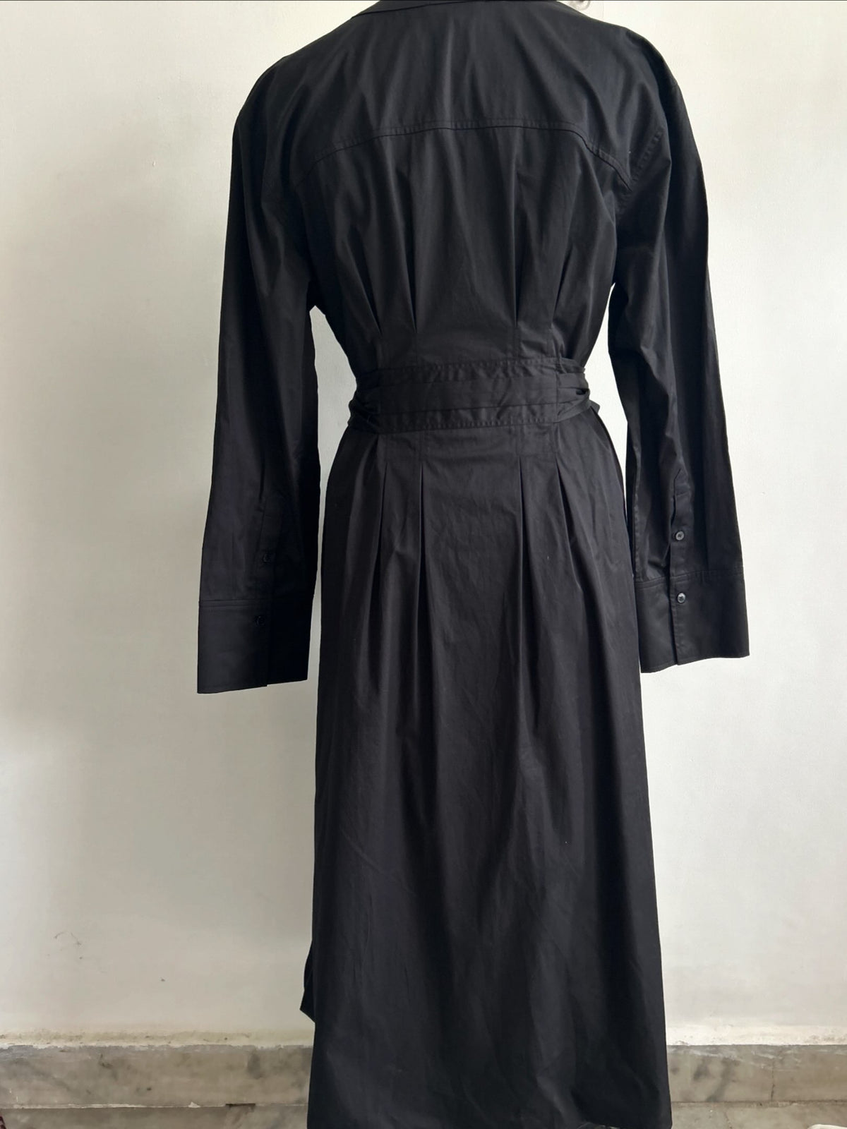 Knot Black Dress: 40”