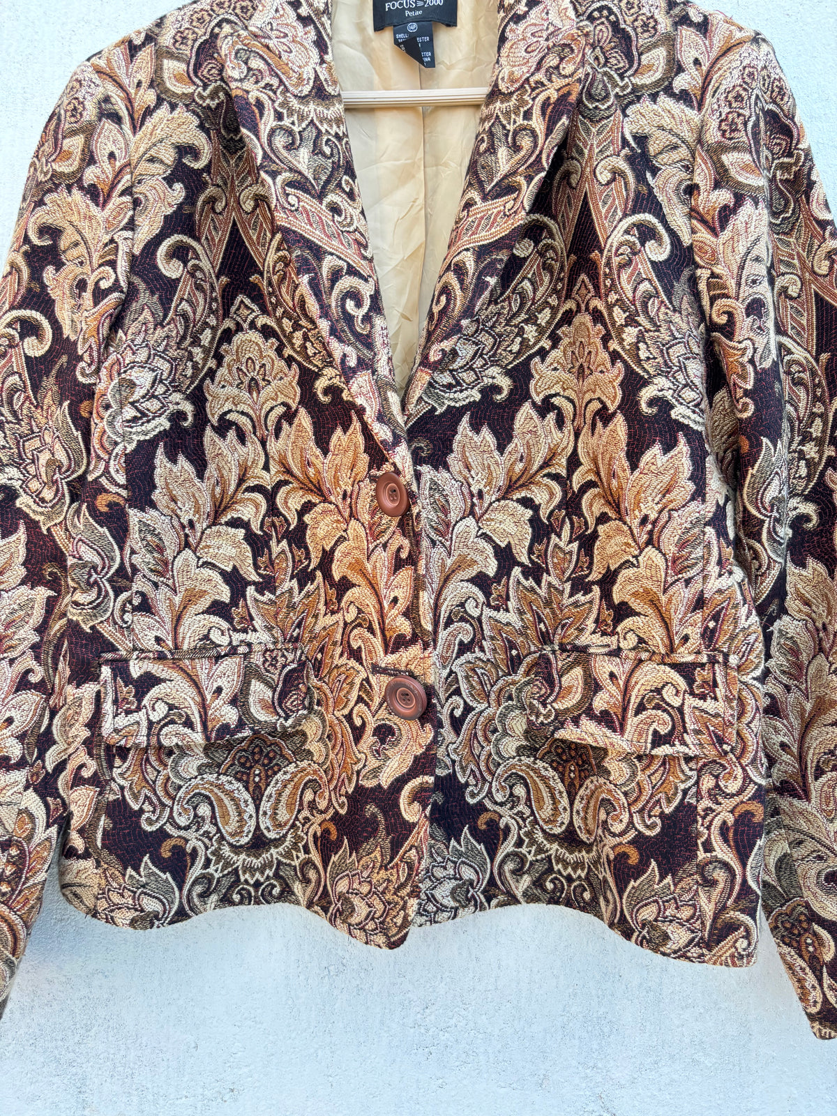 Focus Vintage Jacket: 38”