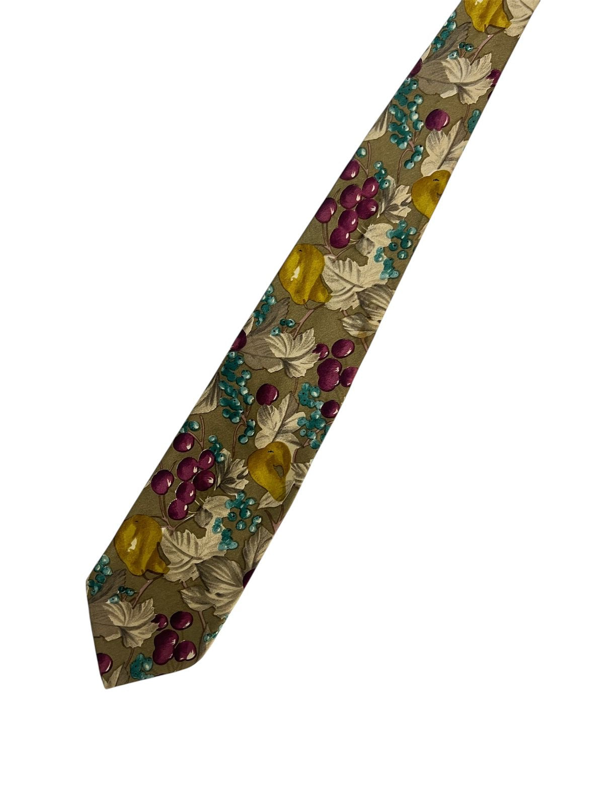 Pinteresty Fruit & Vine Tie
