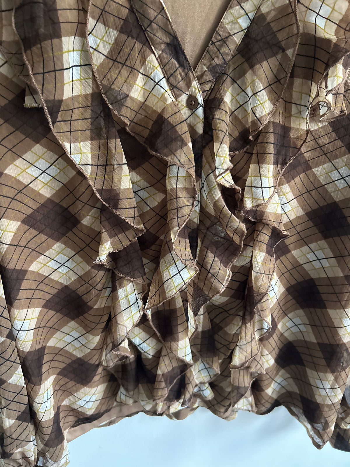 Ruffle Brown Top: 46”