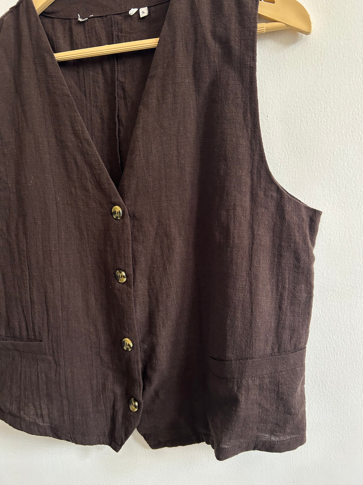 Brown Cotton Vest: 38”