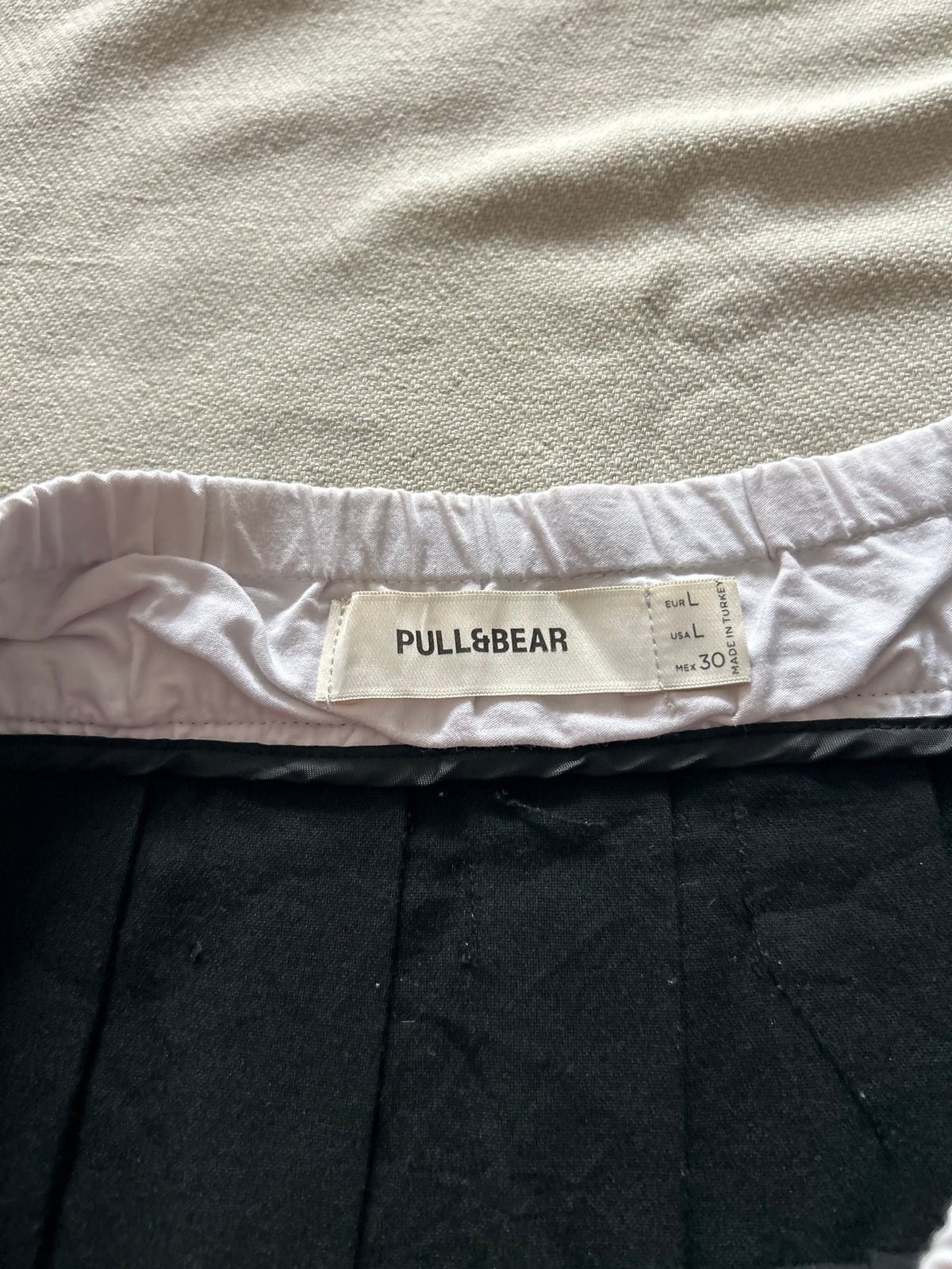 Pull & Bear Pleated Skirt:30”