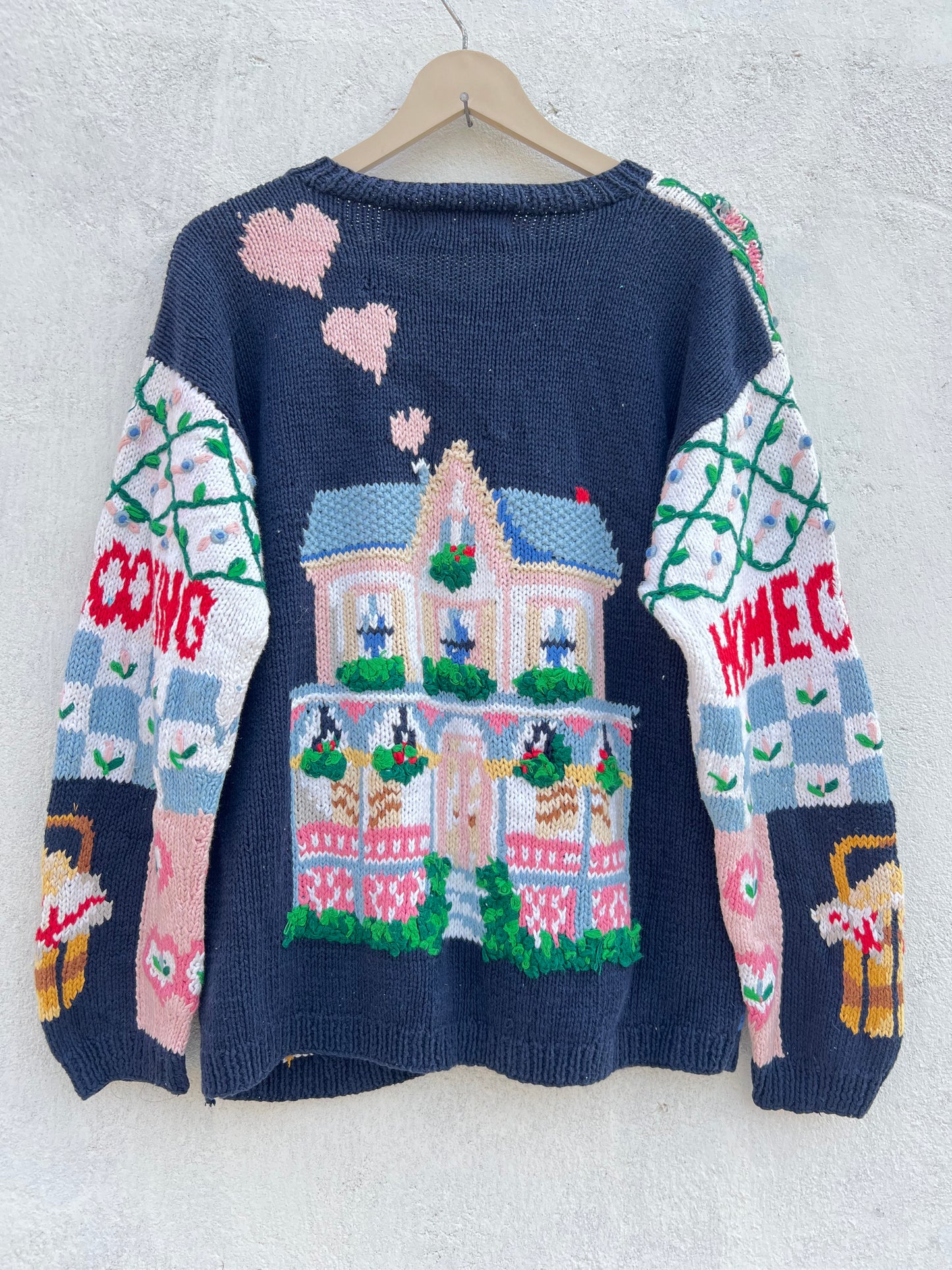 The eagle’s eye Pitsbury Sweater