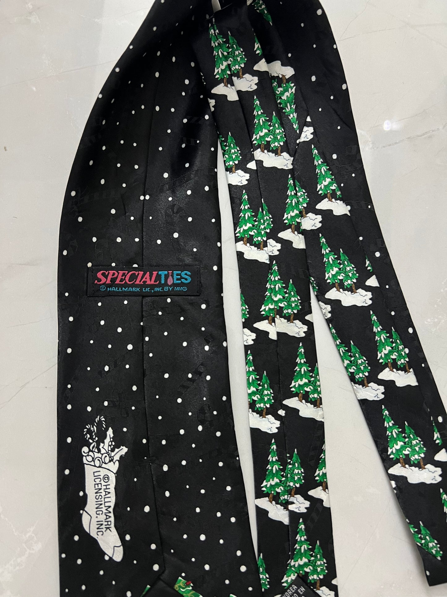 Christmas Tie