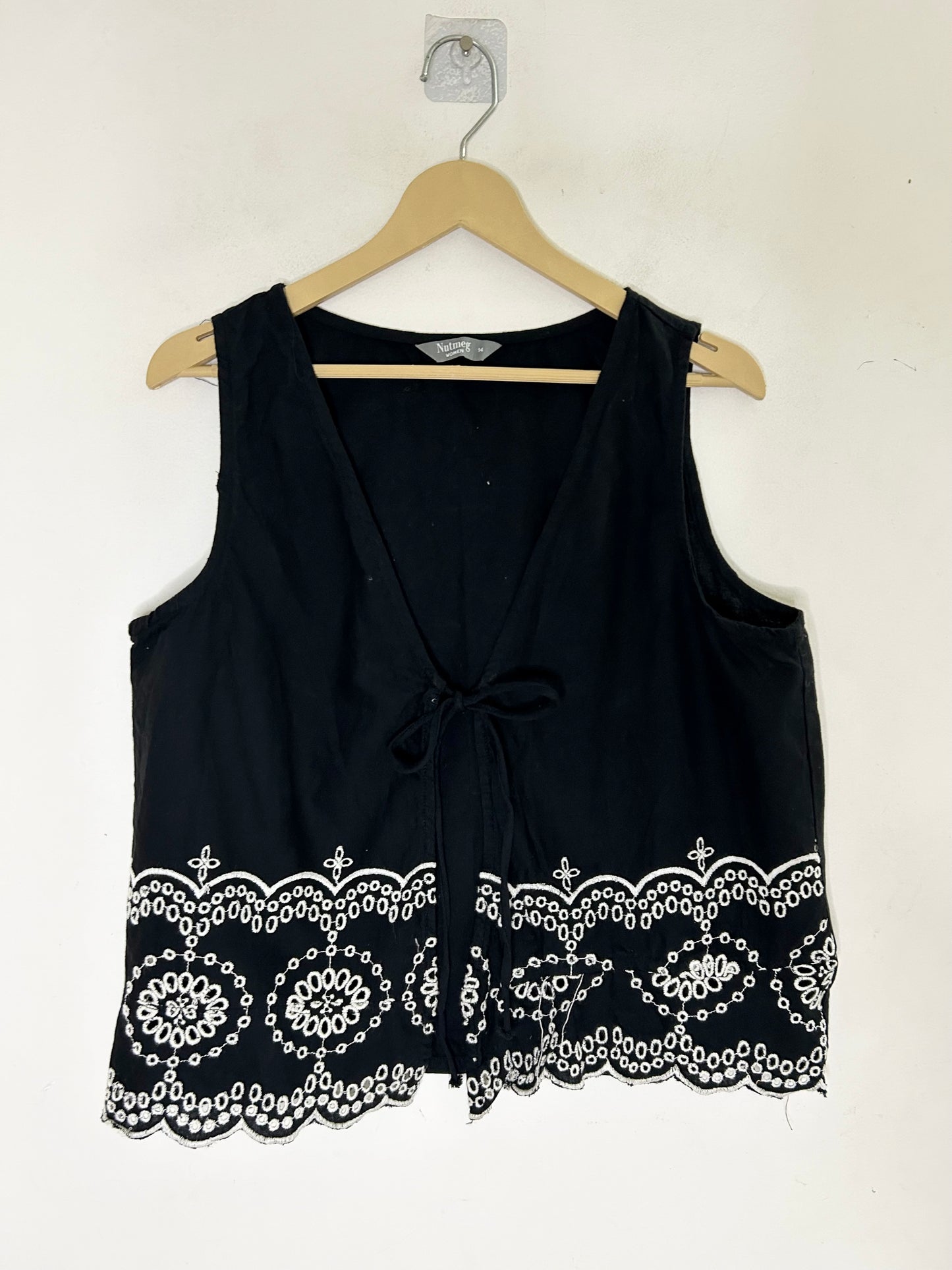 NUTMEG Cotton Knot Top