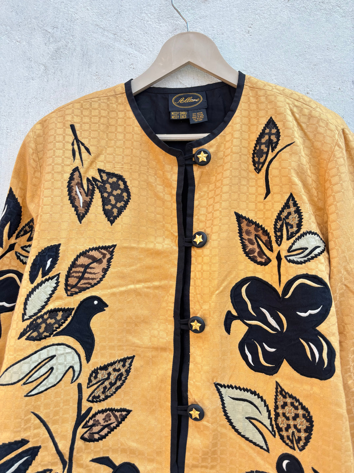 Allure Vintage Jacket: 44”
