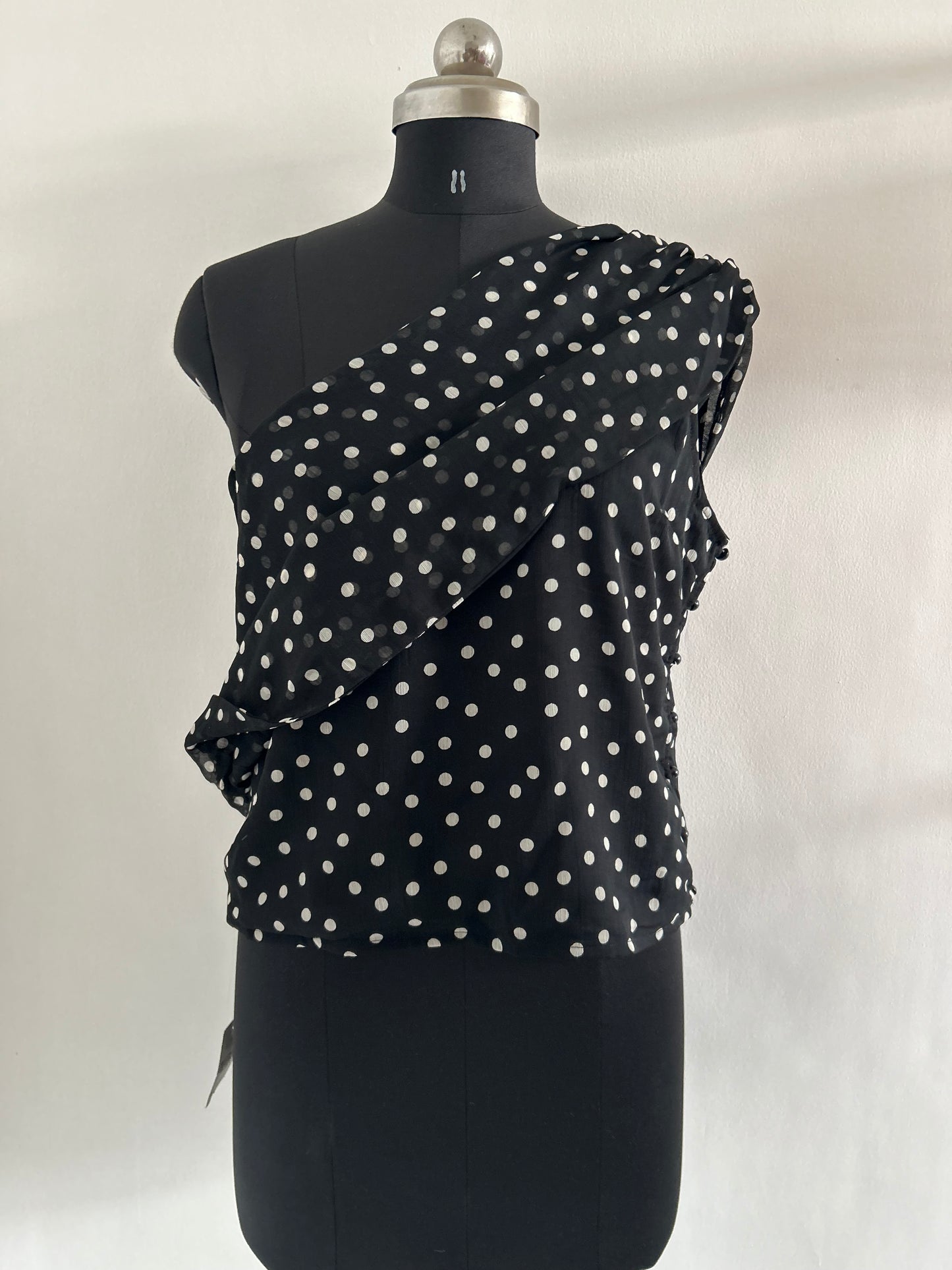 BOOHOO Polka Dot One Shoulder Top