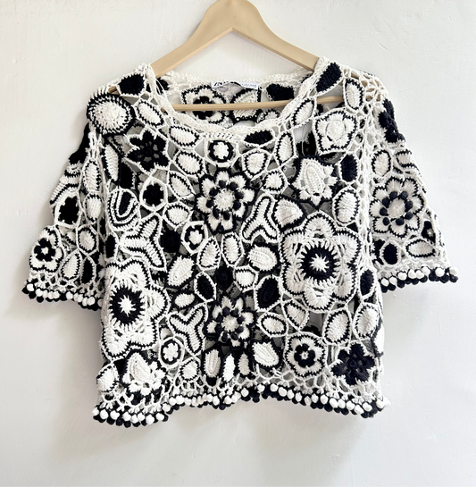 Crochet B&W Top