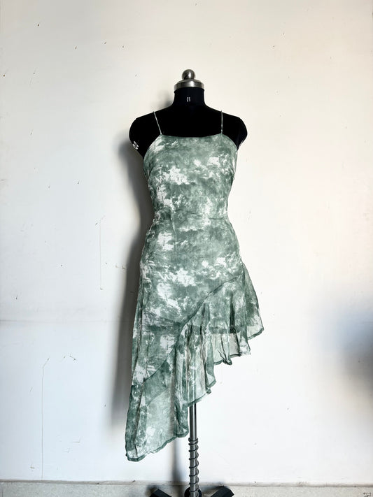 Pinteresty Back Knot Dress