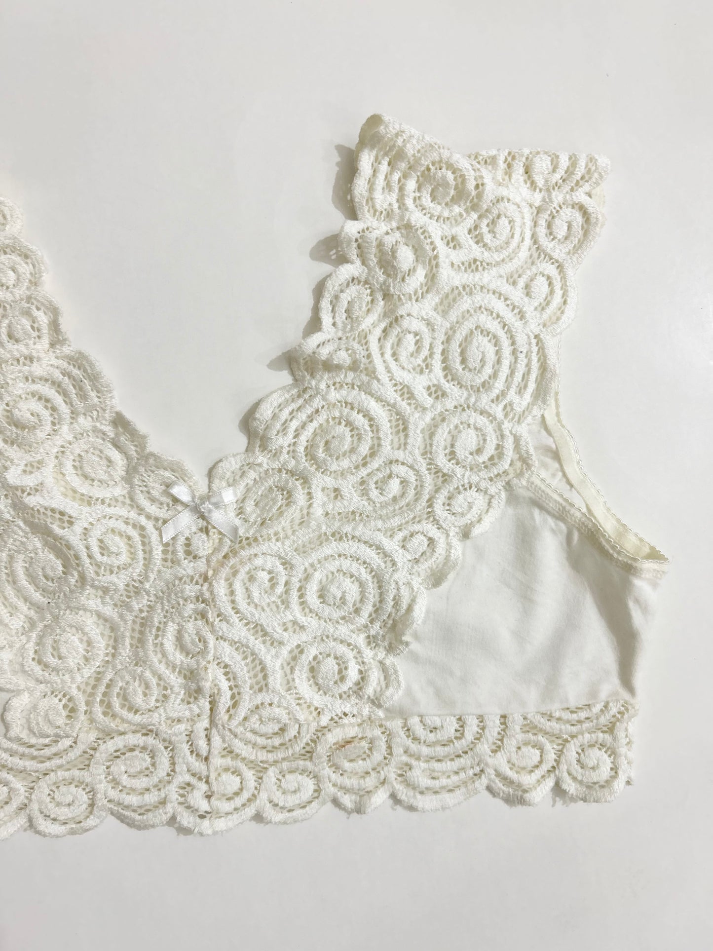 White lace bralette