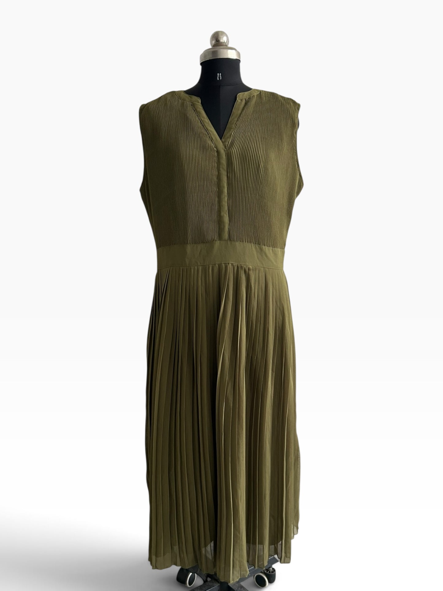 Gina Benotti Pleated Dress