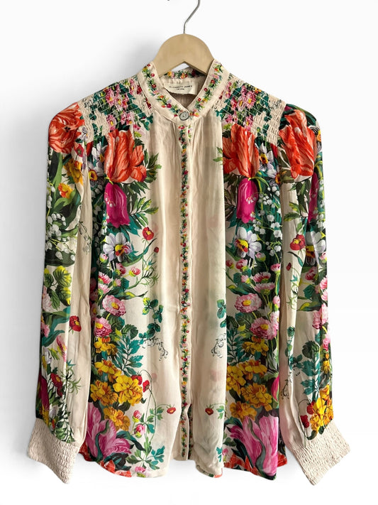 Floral ELIZABETH JAMES Top: 36”