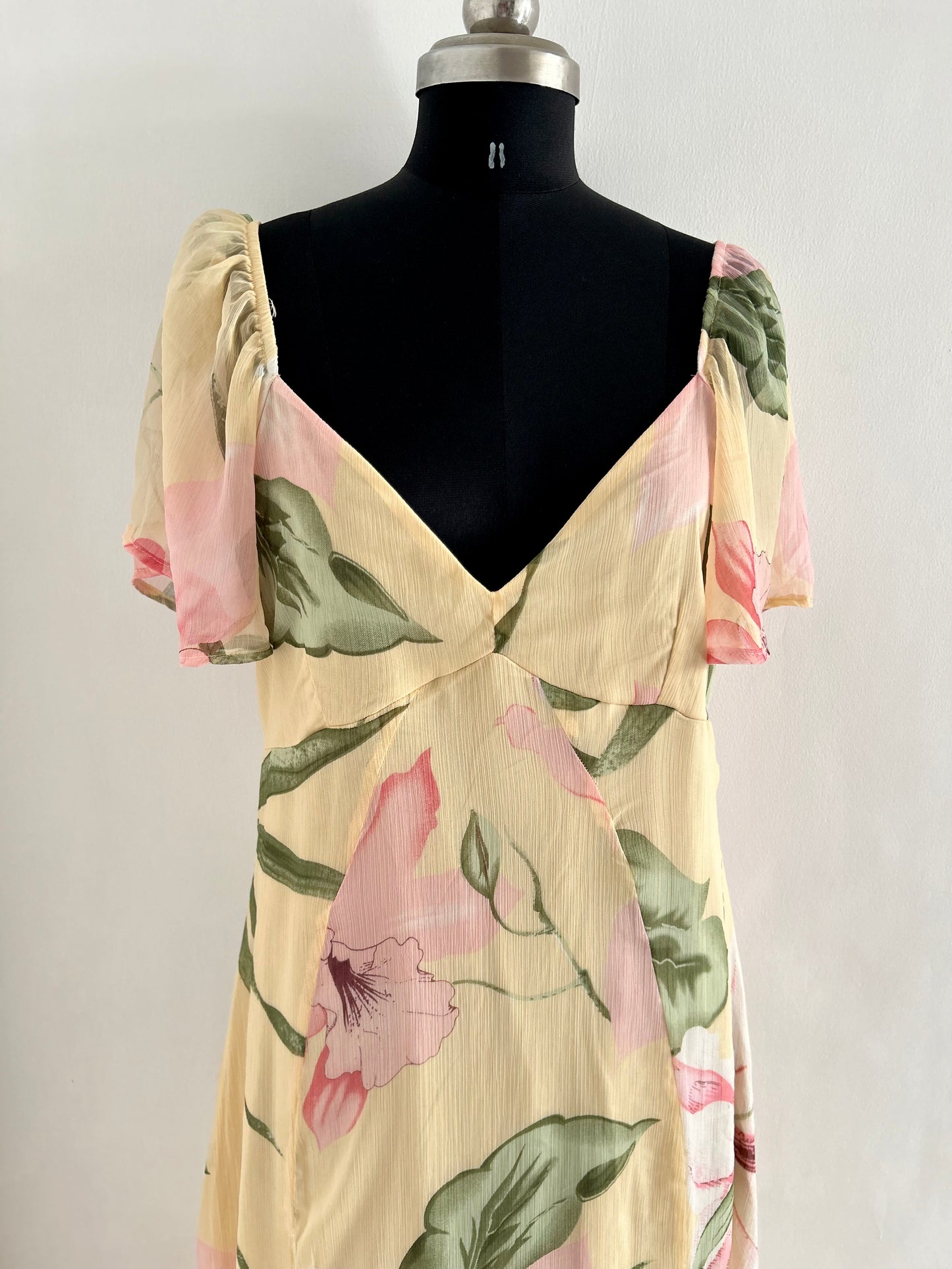 Boohoo Plus Floral Chiffon Puff Sleeve Ruffle Maxi Dress.