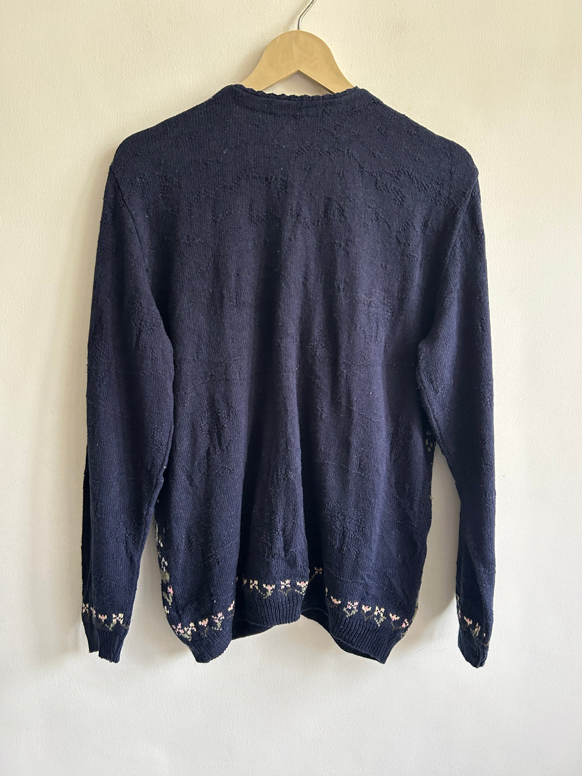 Countryside Cottage Landscape Cardigan