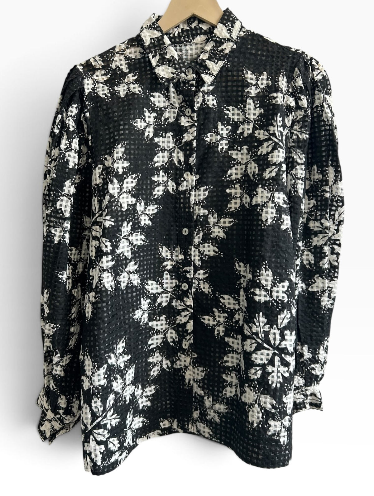Mesh Floral Shirt: 46”