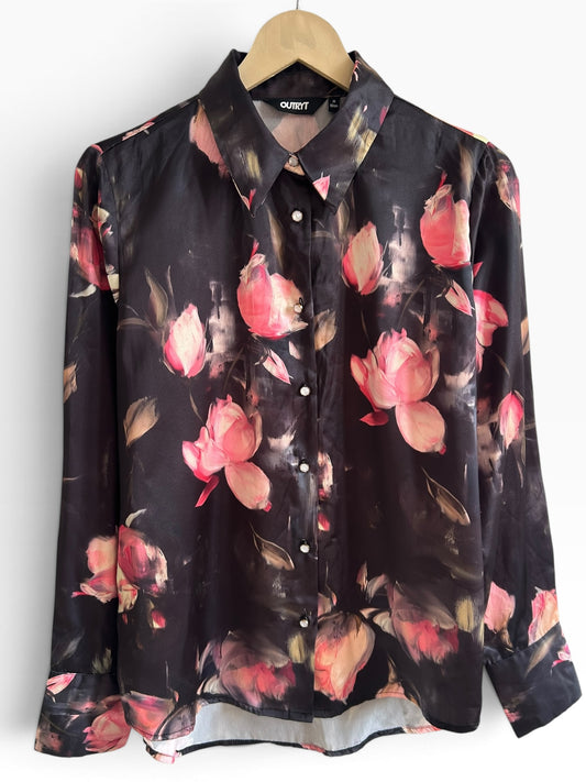 Lotus Shirt: 40”