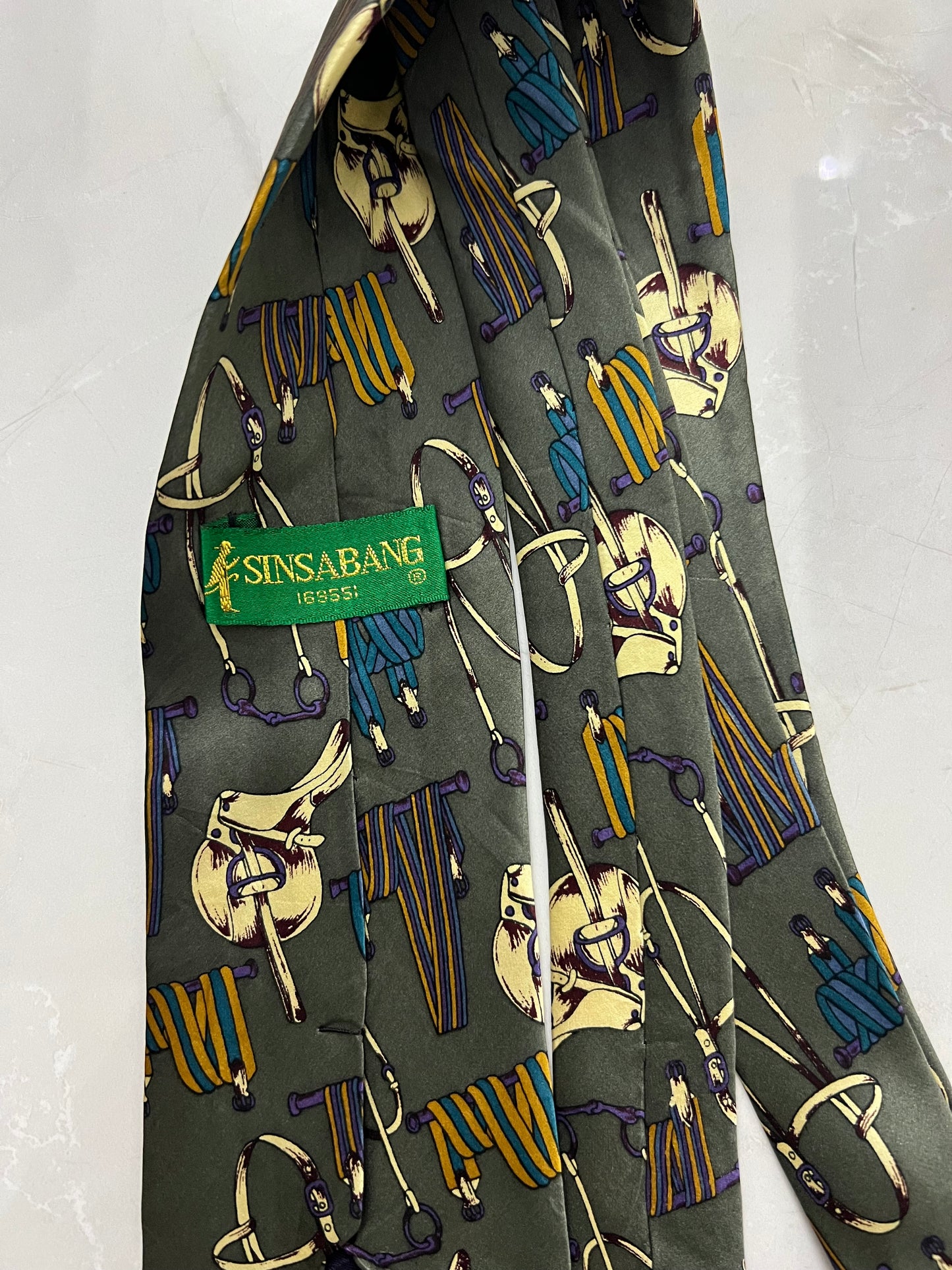 Sinsabang Tie