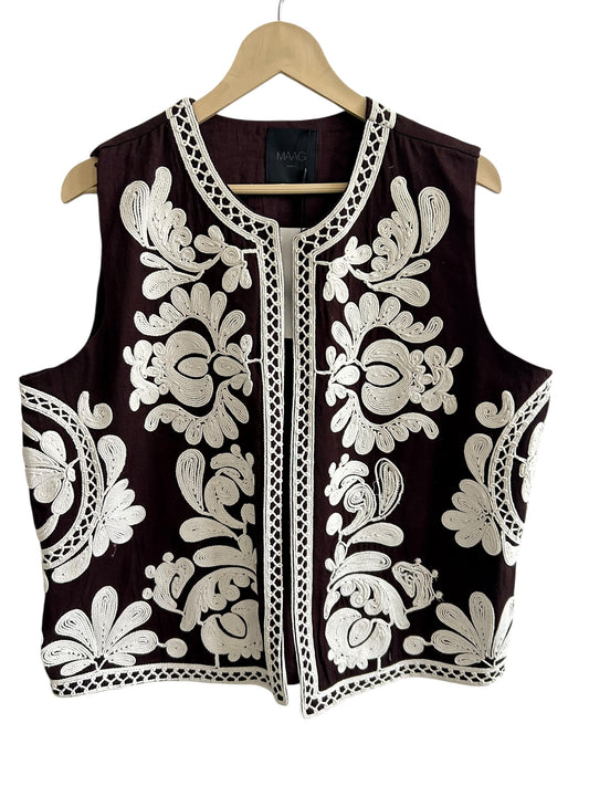 Embroidered Cotton Vest: 44”