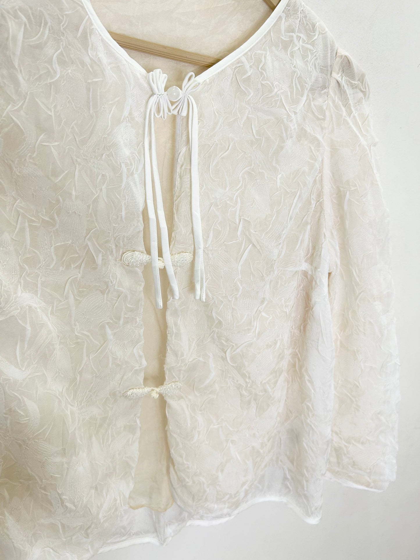 Mesh Top : Chest-40”