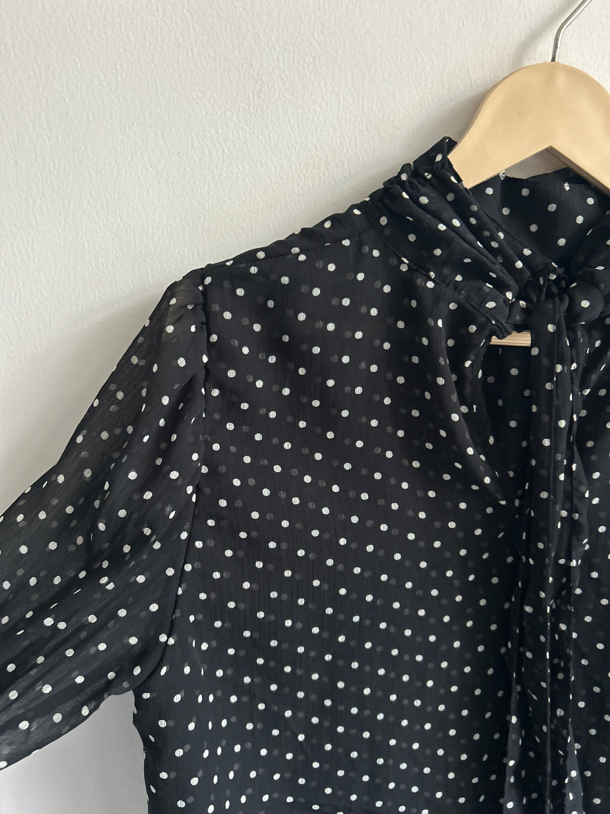 Polka Scarf Top: 38”
