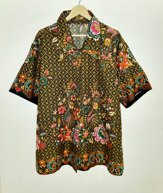 Printed Shirt: Chest-50”