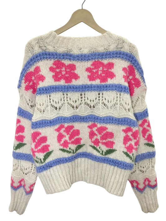 V ERO MODA Floral Sweater