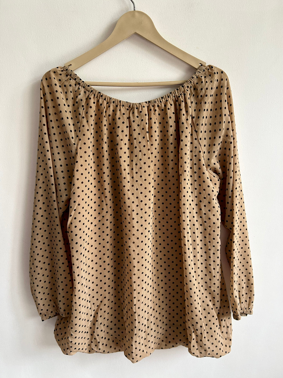 Beige Polka dot Top:46”