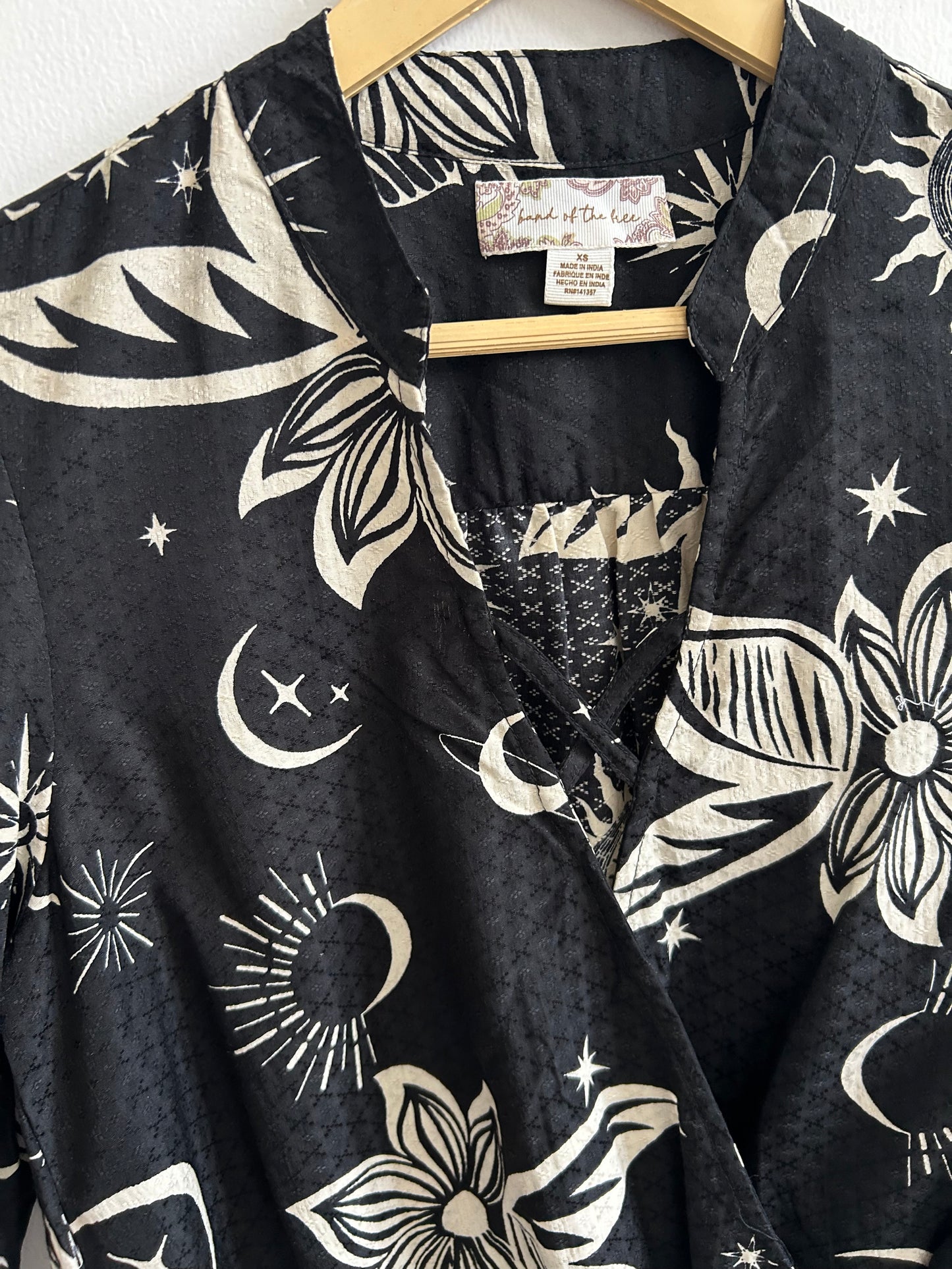 Sun Moon Top