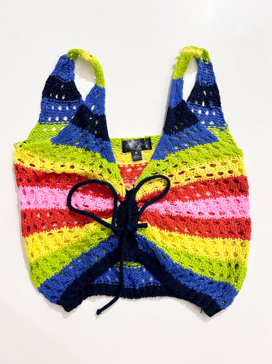 Rainbow Top: Bust- 30” TO 40”