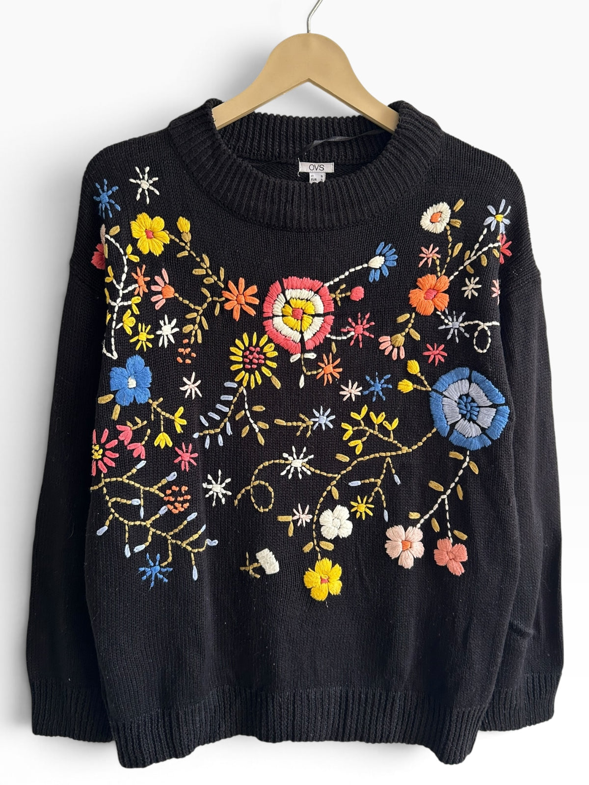 Vintage Wildflower Embroidered Black Knit Sweater