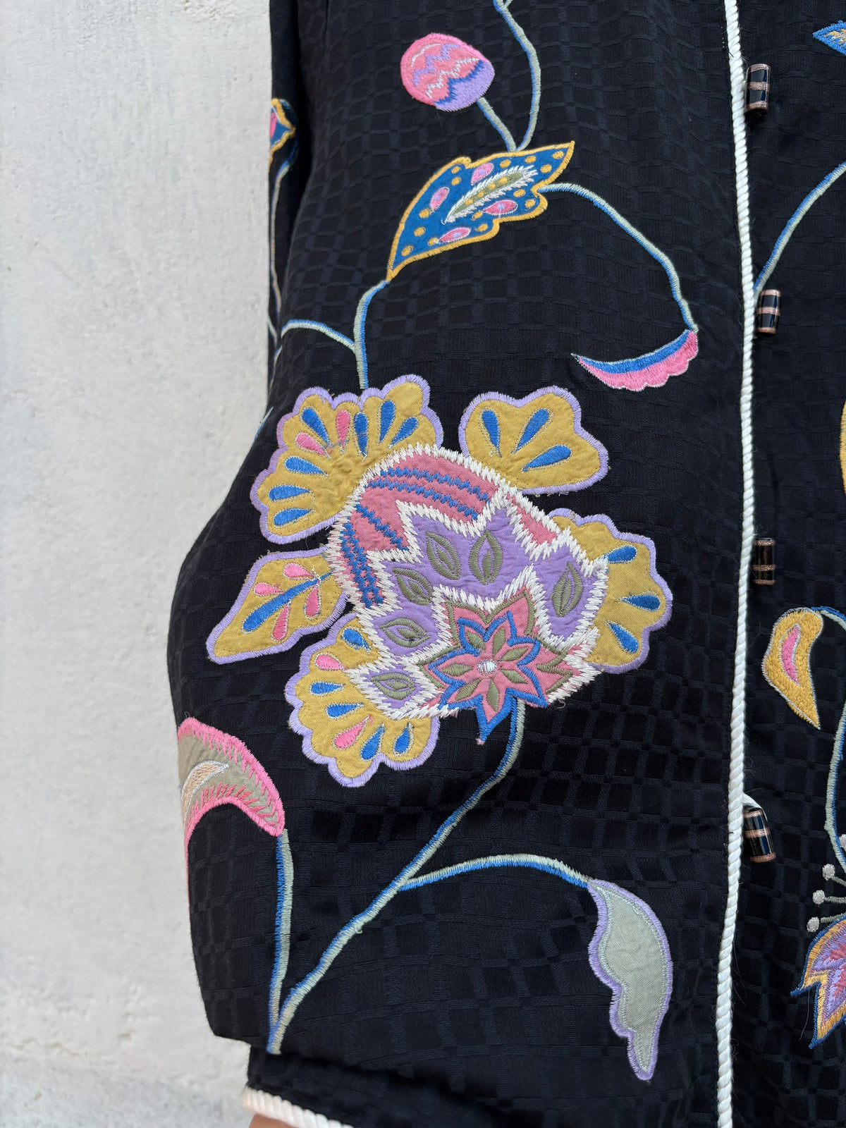 Vintage Black Floral Jacket: 44”