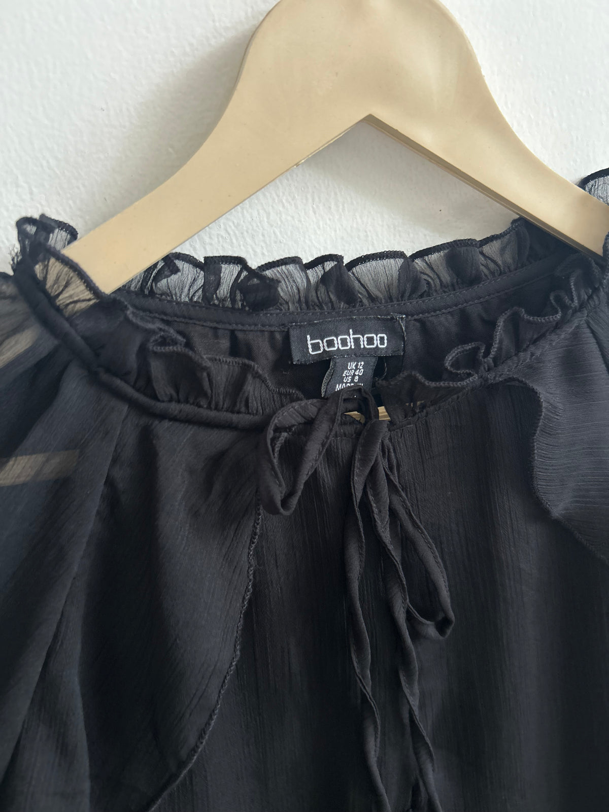 BOOHOO Ruffle Dress: 46”