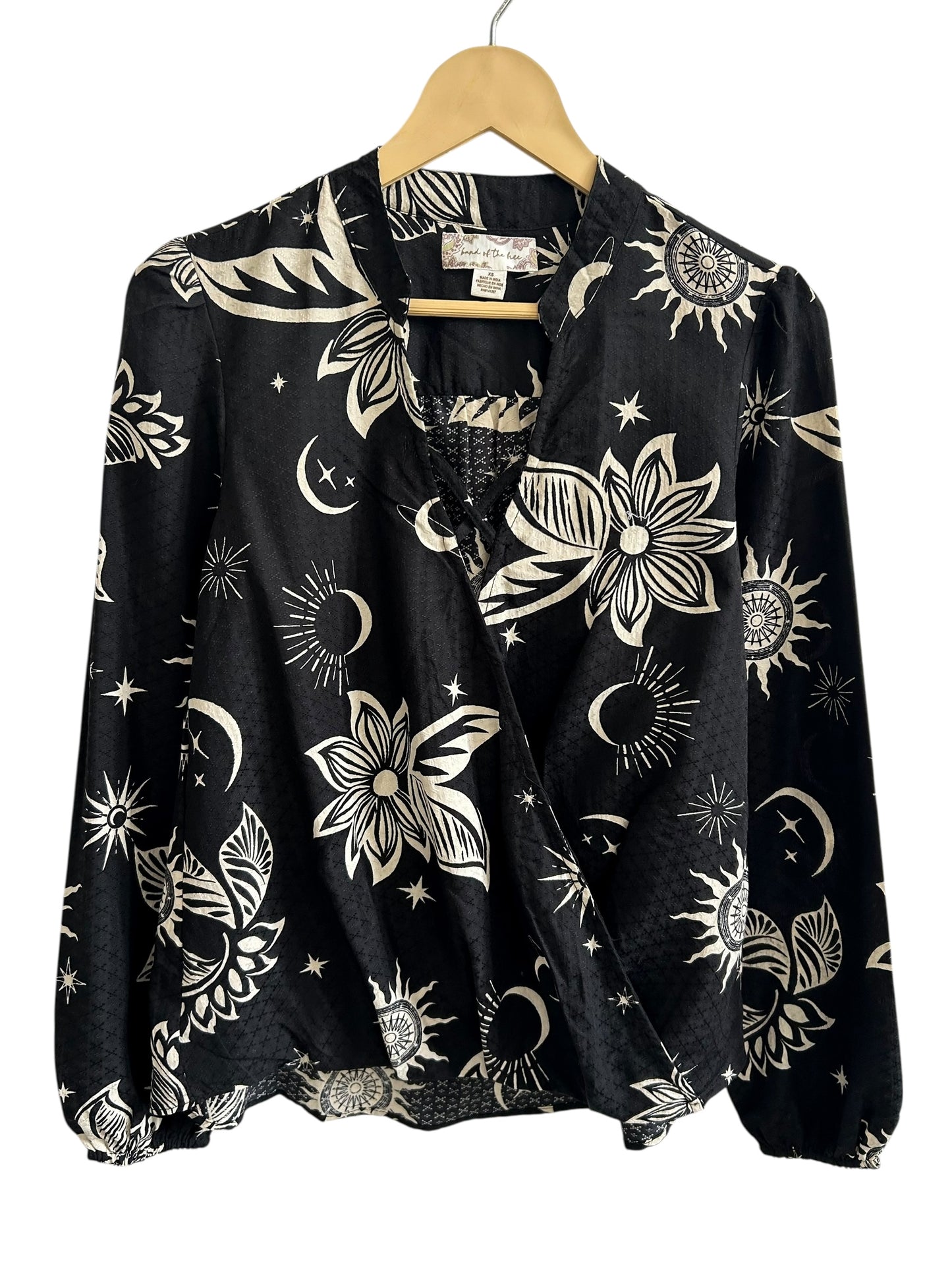 Sun Moon Top