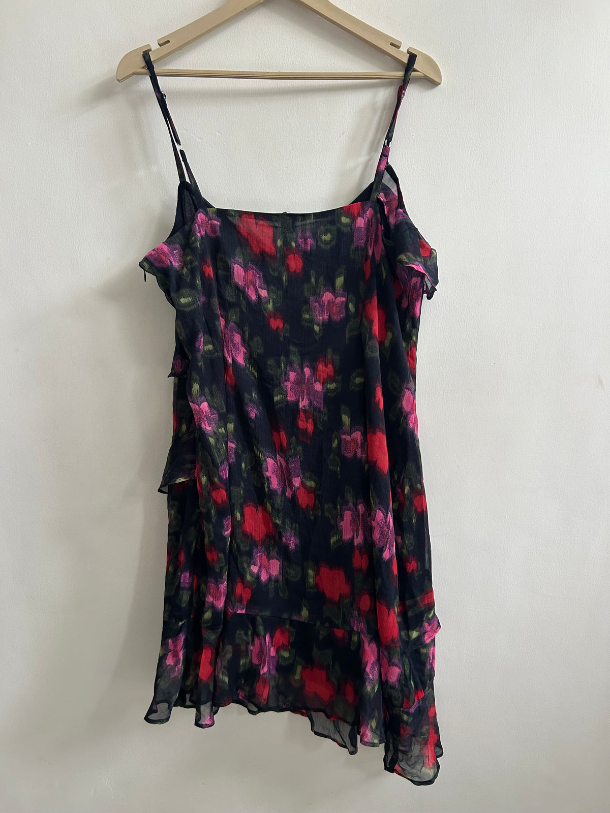 Boohoo Floral Ruffle Dress: 42”