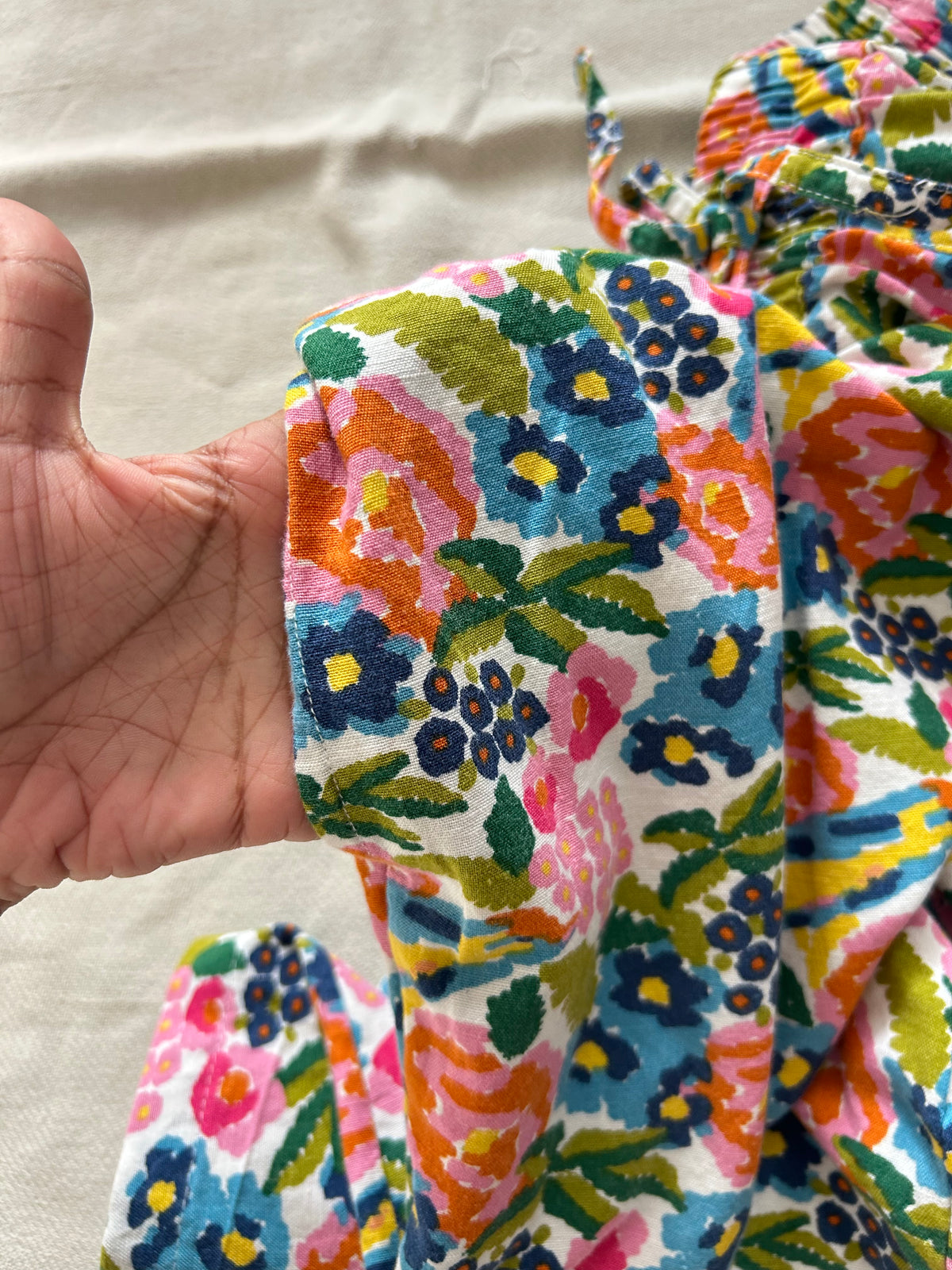 Lucy&Yak Floral Shorts: 34”