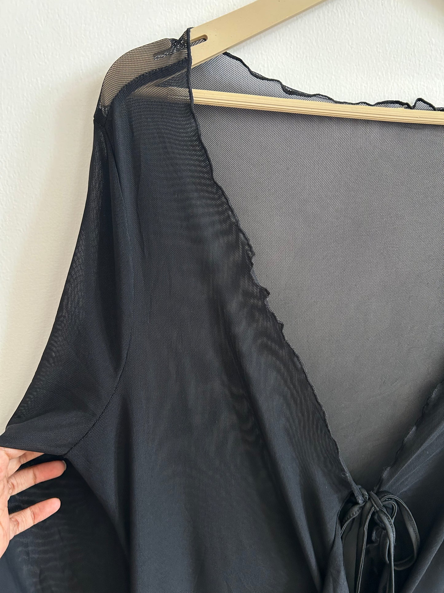 Mesh Shrug