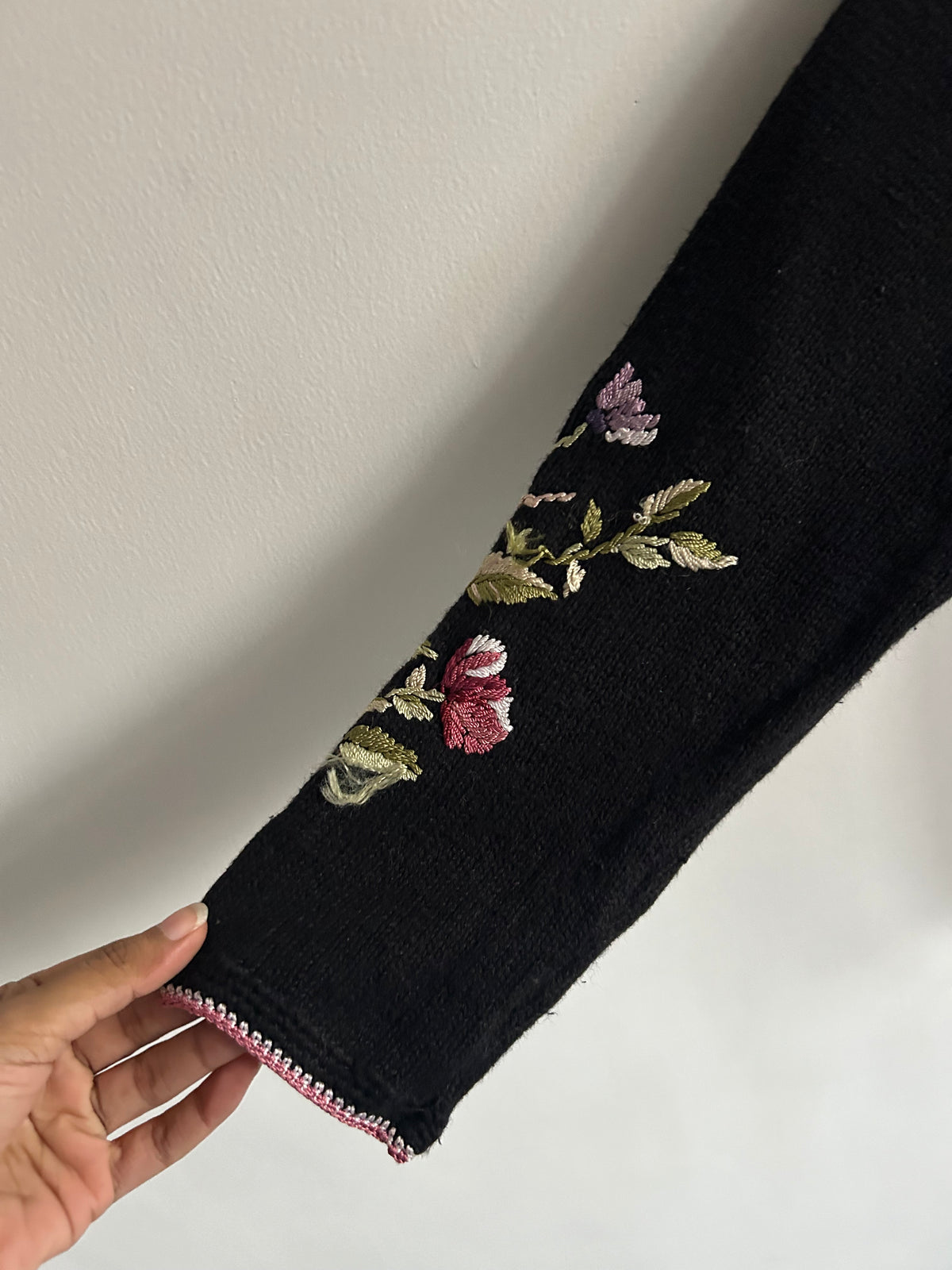 Vintage Floral Embroidered Black Cardigan