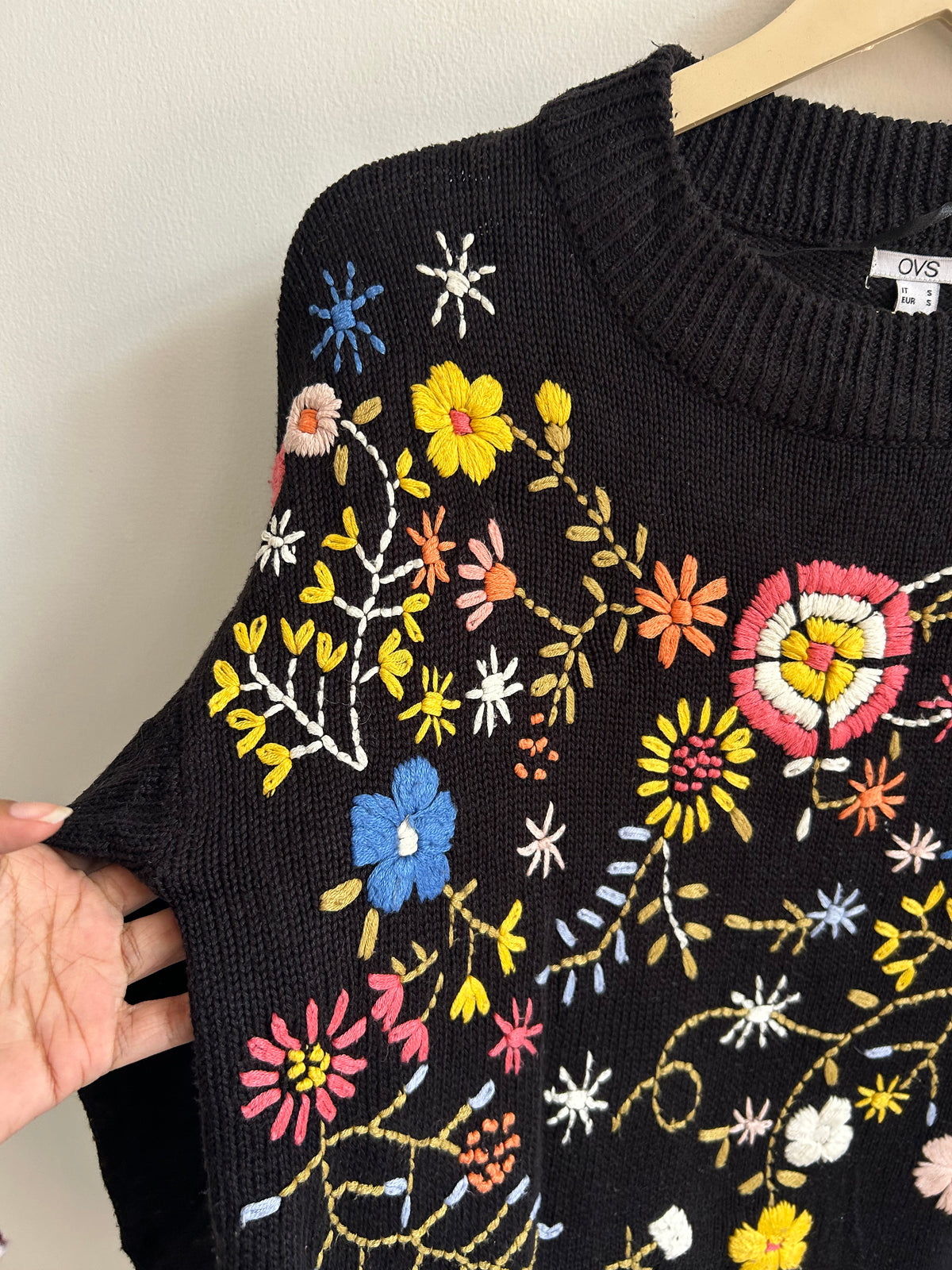 Vintage Wildflower Embroidered Black Knit Sweater